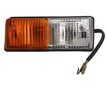 Lampa przednia prawa Massey Ferguson Landini 1425884M93